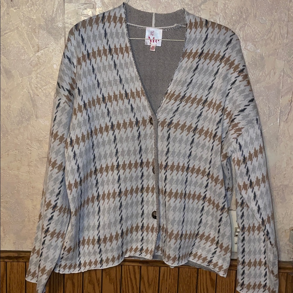 Tan & gray so me houndstooth cardigan (s)